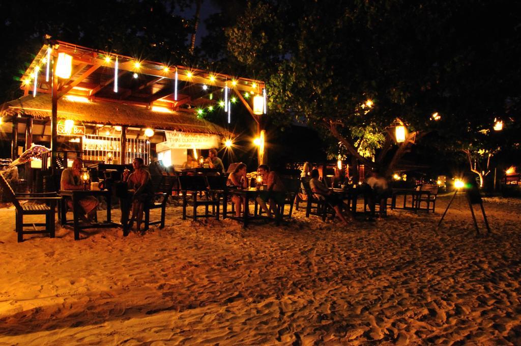 Pp Erawan Palms Resort Islas Phi Phi Exterior foto