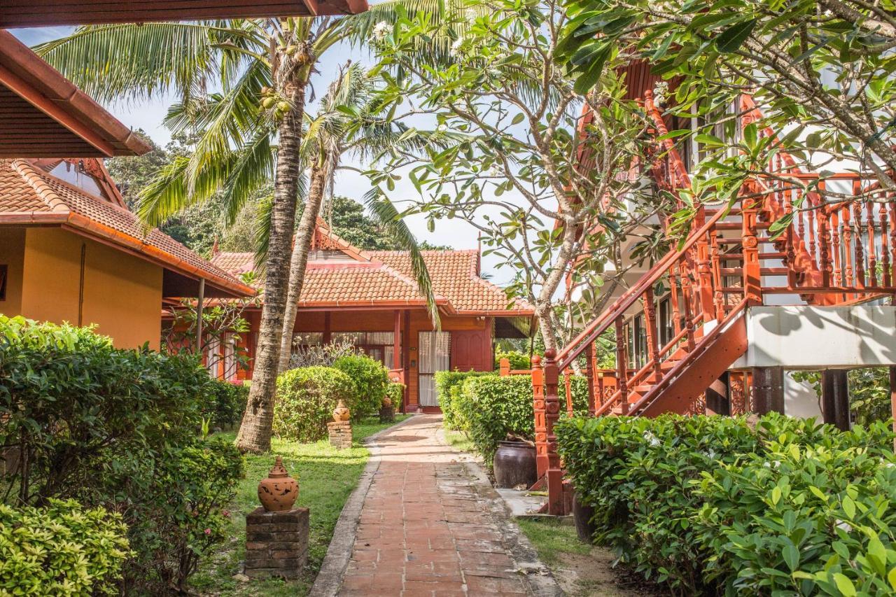 Pp Erawan Palms Resort Islas Phi Phi Exterior foto
